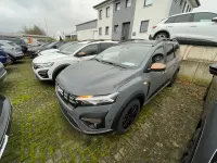 Gebraucht Dacia Jogger Extreme 69 PS (50 kW) 2025 Grau Van / Kleinbus