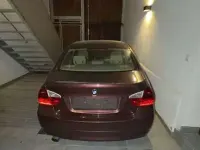 Gebraucht BMW 318 Basis 129 PS (94 kW) 2006 Rot Limousine