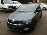 Gebraucht Skoda Rapid Ambition 105 PS (77 kW) 2014 Grau Kleinwagen
