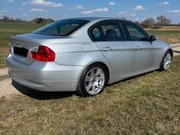 Gebraucht BMW 320 150 PS (110 kW) 2005 Silber Limousine