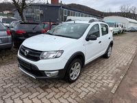 Gebraucht Dacia Sandero Stepway 90 PS (66 kW) 2014 Weiß Limousine