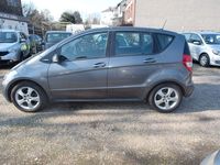 Gebraucht Mercedes A150 95 PS (69 kW) 2009 Grau Limousine