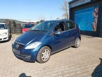 Gebraucht Mercedes A160 Elegance 95 PS (69 kW) 2011 Blau Limousine