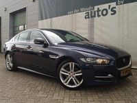 Gebraucht Jaguar XE R-Sport 200 PS (147 kW) 2018 Blau Limousine