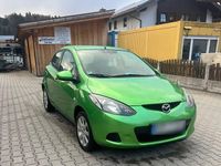 Gebraucht Mazda 2 75 PS (55 kW) 2011 Grün Kleinwagen