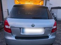 Gebraucht Skoda Fabia 86 PS (63 kW) 2011 Silber Kleinwagen