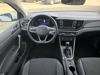 Gebraucht VW Polo Life 81 PS (59 kW) 2023 Pure white Kleinwagen