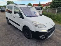 Gebraucht Peugeot TePee Active 92 PS (67 kW) 2013 Weiß Limousine