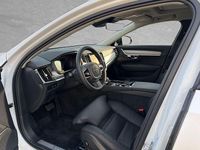 Gebraucht Volvo V90 Ultra 455 PS (334 kW) 2025 Crystal weiß perleffekt Kombi