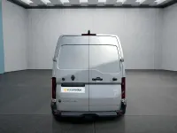 Nowe Renault Master 170 KM (125 kW) 2026 Szary Minivan