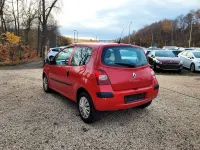 Gebraucht Renault Twingo Authentique 75 PS (55 kW) 2011 Hellrot Kleinwagen