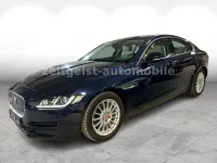 Gebraucht Jaguar XE Prestige 179 PS (131 kW) 2017 Blau Limousine