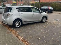 Gebraucht Toyota Verso 150 PS (110 kW) 2009 Silber Van / Kleinbus