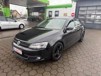Gebraucht VW Jetta Highline 140 PS (102 kW) 2012 Schwarz Limousine