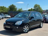 Gebraucht Kia Carens EX 144 PS (105 kW) 2009 Cassisschwarz met. Van / Kleinbus