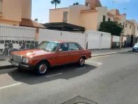 Gebraucht Mercedes 240 72 PS (52 kW) 1976 Limousine