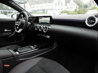 Gebraucht Mercedes CLA220 AMG 190 PS (139 kW) 2024 Metalliclack kosmosschwarz Limousine