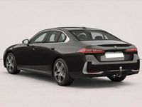 Gebraucht BMW 520 Sport Line 197 PS (144 kW) 2024 Saphirschwarz (metallic) Limousine