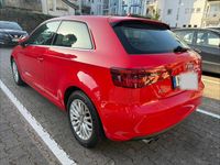 Gebraucht Audi A3 Ambition 150 PS (110 kW) 2013 Rot Limousine