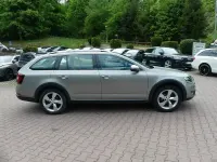 Gebraucht Skoda Octavia 150 PS (110 kW) 2018 Cappuccinobeige metallic (metallic) Kombi