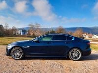 Gebraucht Jaguar XE R-Dynamic 250 PS (183 kW) 2020 Blau Limousine