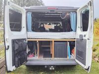 Second-hand Citroën Jumper 101 CP (74 kW) 2008 Alb Monovolum