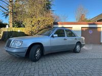 Gebraucht Mercedes 320 220 PS (161 kW) 1995 Silber Limousine