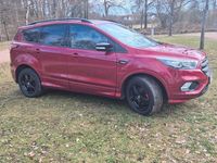 Gebraucht Ford Kuga ST-Line 179 PS (131 kW) 2019 Rot SUV