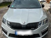 Gebraucht Skoda Octavia RS 184 PS (135 kW) 2020 Grau Kombi