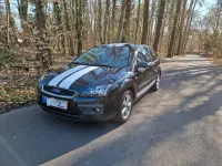 Usado Ford Focus Sport 116 CV (85 kW) 2005 Negro Berlina