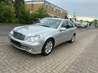 Gebraucht Mercedes C200 163 PS (119 kW) 2004 Brillantsilber  metalliclack Limousine