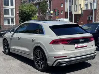 Używany Audi Q8 S-Line 231 KM (169 kW) 2022 Szary SUV