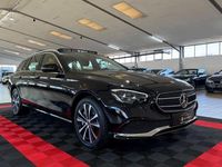 Gebraucht Mercedes E300 194 PS (142 kW) 2022 Schwarz Limousine