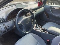 Gebraucht Mercedes C180 Elegance 129 PS (94 kW) 2000 Silber Limousine