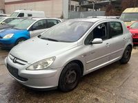 Gebraucht Peugeot 307 109 PS (80 kW) 2005 Silber Limousine
