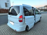 Gebraucht Ford Tourneo 76 PS (55 kW) 2014 Weiß Van / Kleinbus