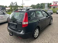 Usado Hyundai i30 Edition 90 CV (66 kW) 2011 Negro Familiar