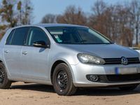 Gebraucht VW Golf VI Style 122 PS (89 kW) 2011 Silber Kleinwagen