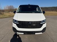 Second-hand VW Multivan Edition 204 CP (150 kW) 2023 Alb Monovolum