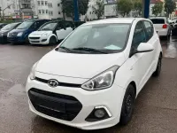 Gebraucht Hyundai i10 80 PS (58 kW) 2014 Weiß Kleinwagen