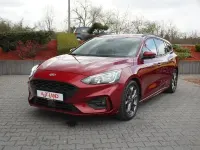 Gebraucht Ford Focus ST-Line 125 PS (91 kW) 2019 Rot Kombi