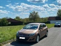 Gebraucht Opel Astra 136 PS (100 kW) 2014 Limousine