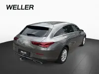 Gebraucht Mercedes CLA200 Progressive 150 PS (110 kW) 2023 Mountaingrau (grau) Coupé