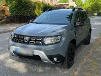 Używany Dacia Duster Extreme 131 KM (96 kW) 2022 Szary SUV