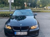 Gebraucht BMW 318 129 PS (94 kW) 2005 Blau Limousine