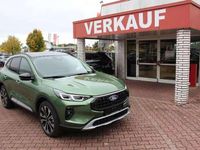 Gebraucht Ford Kuga Active X 243 PS (178 kW) 2024 Bursting green SUV