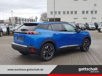 Second-hand Peugeot e-2008 Allure 100 kW (136 CP) 2021 Albastru SUV