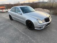 Gebraucht Mercedes E500 306 PS (225 kW) 2002 Silber Limousine