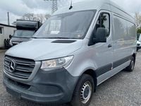 Second-hand Mercedes Sprinter 143 CP (105 kW) 2018 Argintiu Van