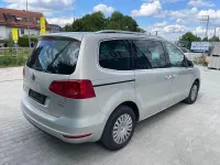Gebraucht VW Sharan Highline 140 PS (102 kW) 2010 Gold Van / Kleinbus
